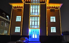 كييف Voskhod Hotel Exterior photo